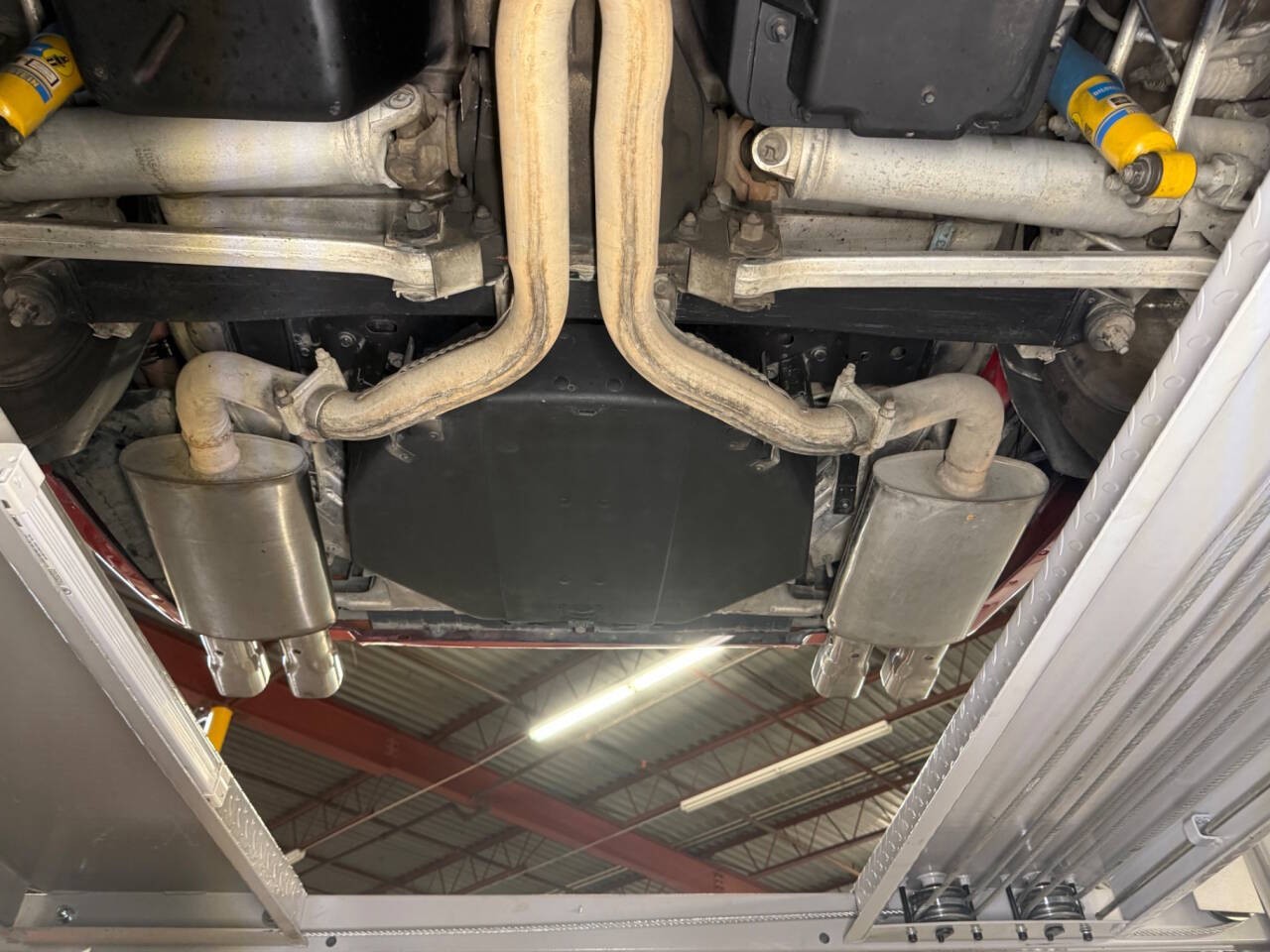 Chevrolet-Corvette-1991-Hatchback-39