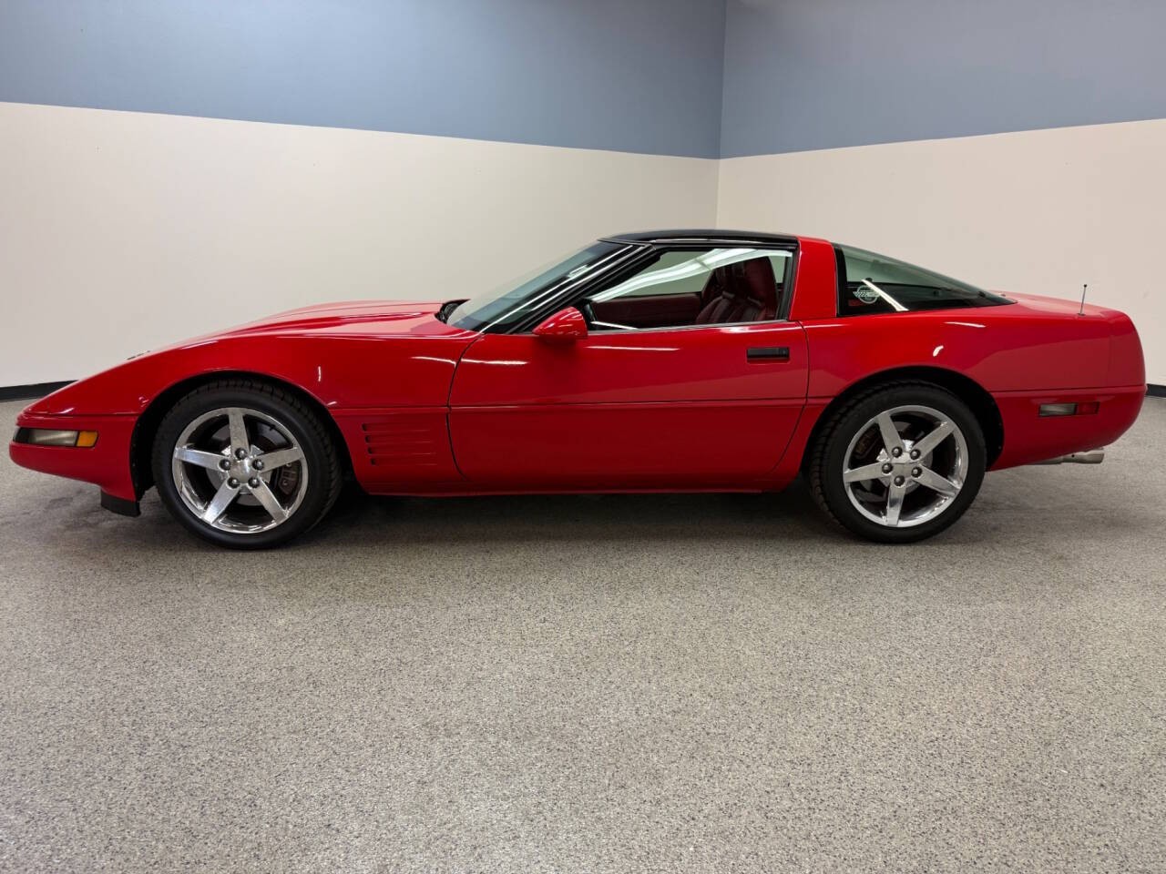 Chevrolet-Corvette-1991-Hatchback-4