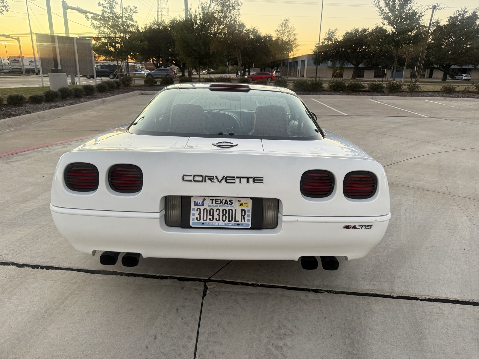 Chevrolet-Corvette-1991-Hatchback-5