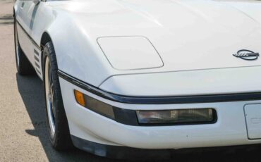 Chevrolet-Corvette-1992-12