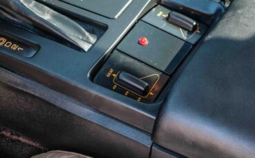 Chevrolet-Corvette-1992-22