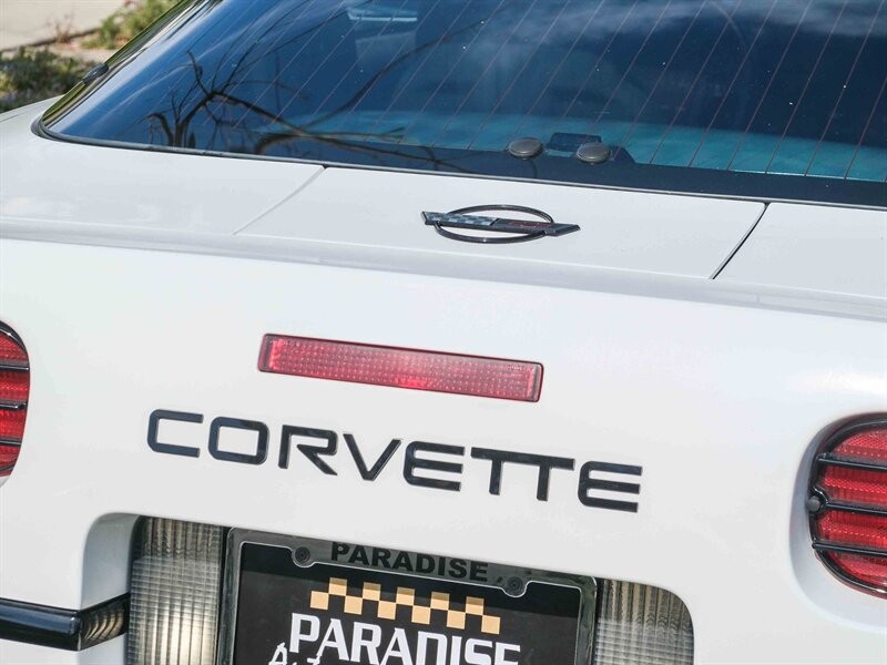 Chevrolet-Corvette-1992-9