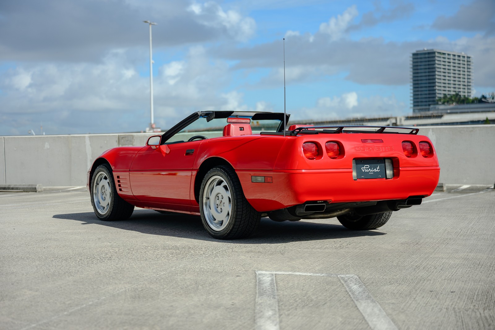 Chevrolet-Corvette-1992-Convertible-2