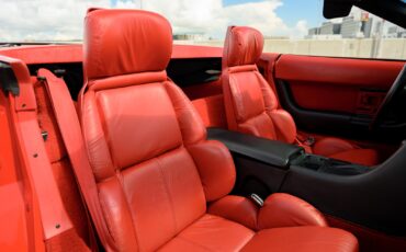 Chevrolet-Corvette-1992-Convertible-9