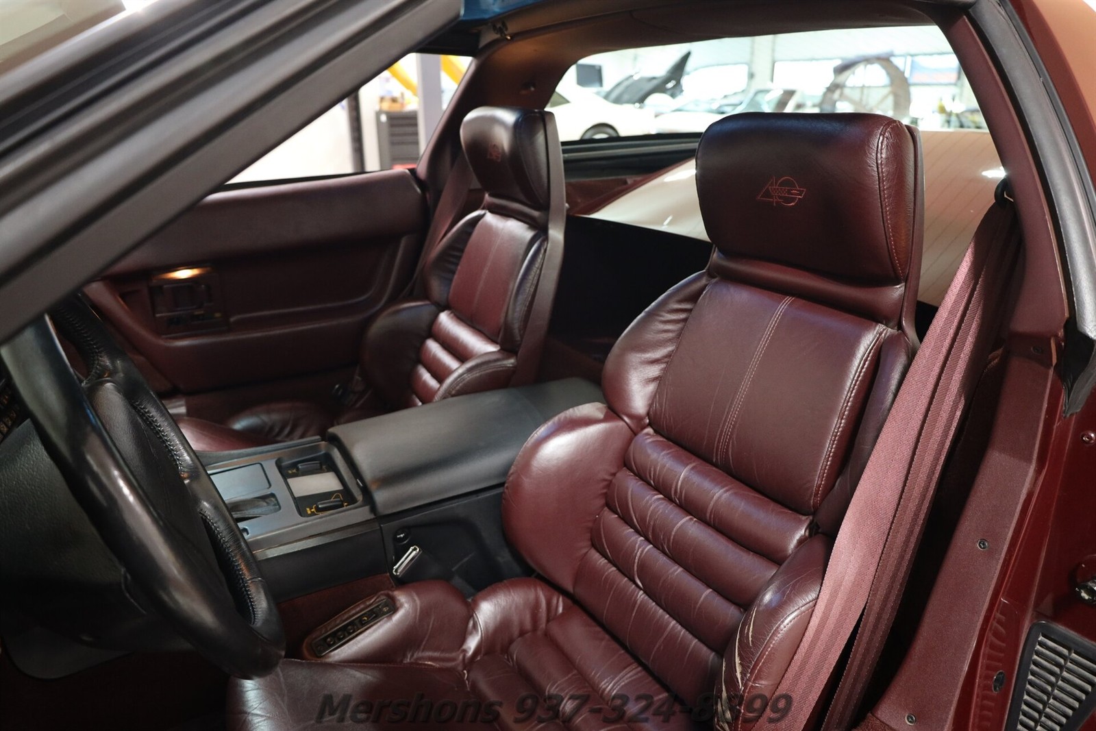 Chevrolet-Corvette-1993-Hatchback-12