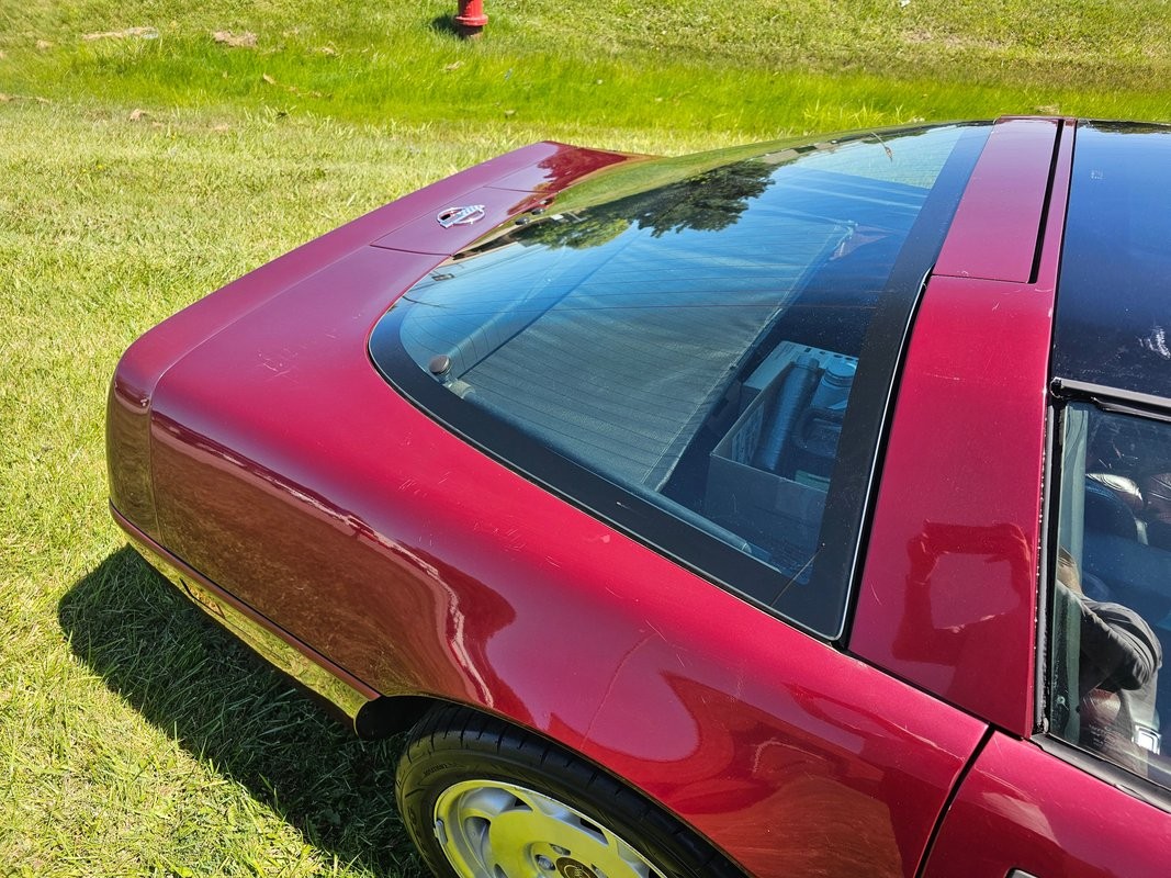 Chevrolet-Corvette-1993-Hatchback-14