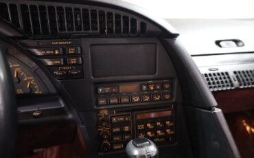 Chevrolet-Corvette-1993-Hatchback-15