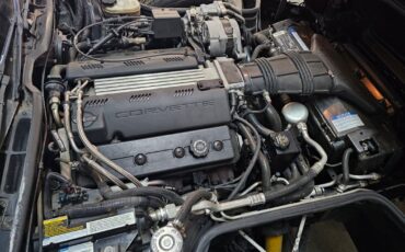 Chevrolet-Corvette-1993-Hatchback-16