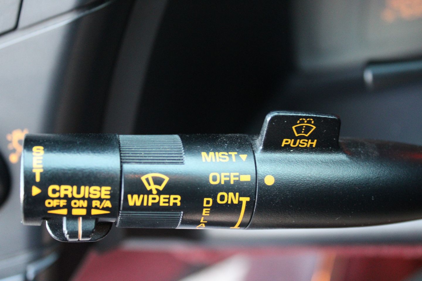 Chevrolet-Corvette-1993-Hatchback-34