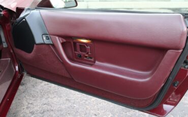 Chevrolet-Corvette-1993-Hatchback-39