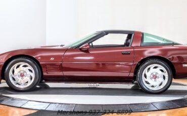 Chevrolet-Corvette-1993-Hatchback-4