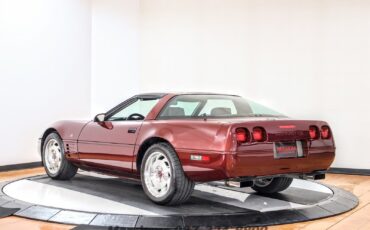 Chevrolet-Corvette-1993-Hatchback-6