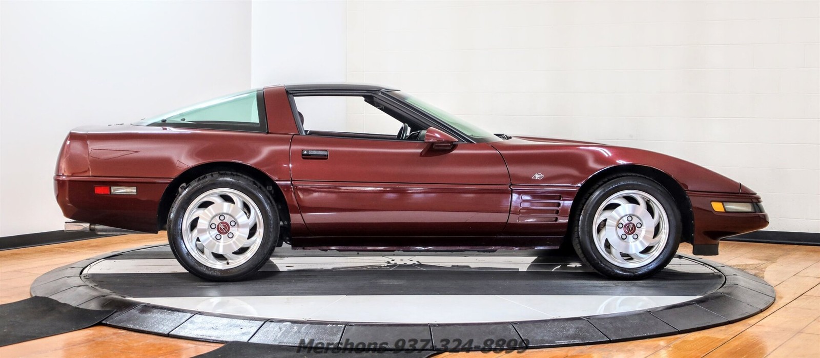 Chevrolet-Corvette-1993-Hatchback-7