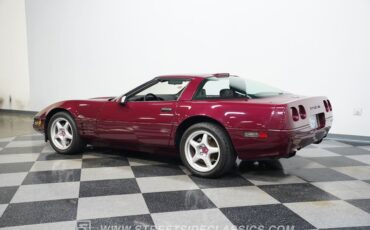Chevrolet-Corvette-1993-Ruby-Red-Metallic-Ruby-Red-11