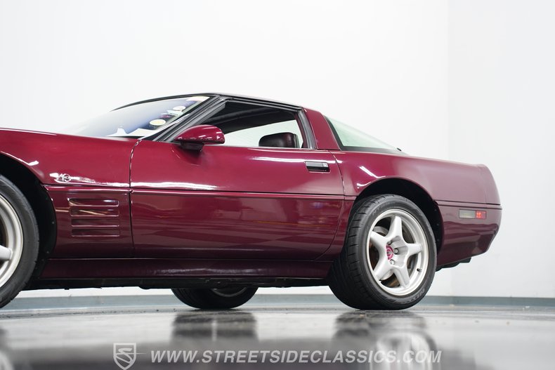 Chevrolet-Corvette-1993-Ruby-Red-Metallic-Ruby-Red-14