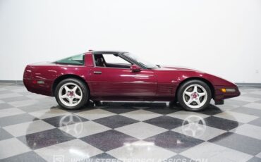 Chevrolet-Corvette-1993-Ruby-Red-Metallic-Ruby-Red-16