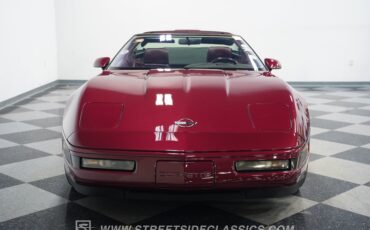 Chevrolet-Corvette-1993-Ruby-Red-Metallic-Ruby-Red-19