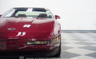 Chevrolet-Corvette-1993-Ruby-Red-Metallic-Ruby-Red-21