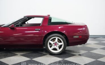 Chevrolet-Corvette-1993-Ruby-Red-Metallic-Ruby-Red-23
