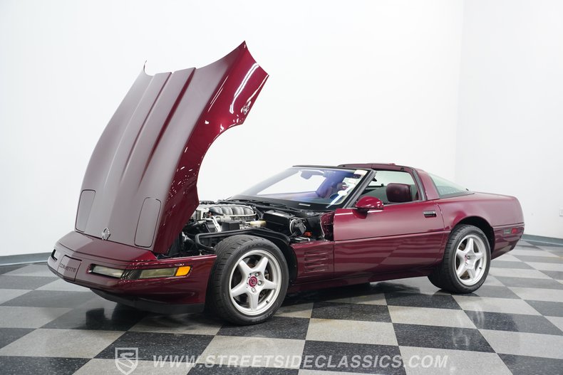 Chevrolet-Corvette-1993-Ruby-Red-Metallic-Ruby-Red-28