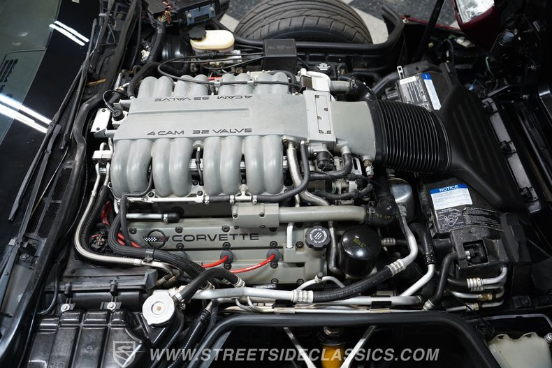 Chevrolet-Corvette-1993-Ruby-Red-Metallic-Ruby-Red-29