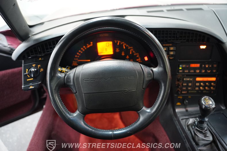 Chevrolet-Corvette-1993-Ruby-Red-Metallic-Ruby-Red-33