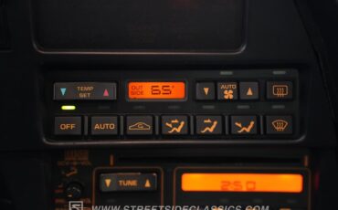 Chevrolet-Corvette-1993-Ruby-Red-Metallic-Ruby-Red-38