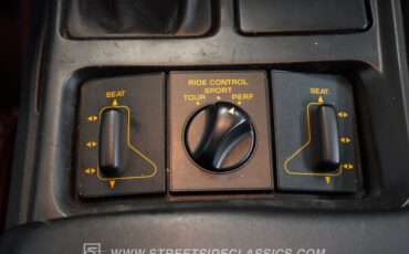 Chevrolet-Corvette-1993-Ruby-Red-Metallic-Ruby-Red-41