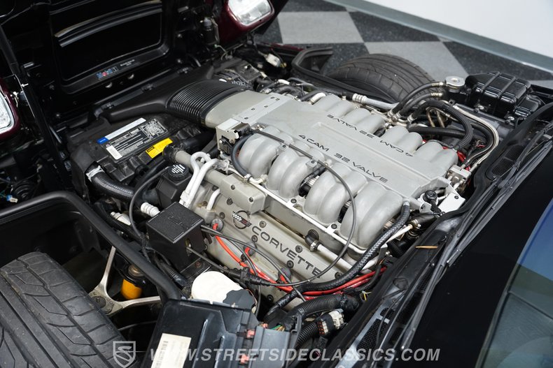 Chevrolet-Corvette-1993-Ruby-Red-Metallic-Ruby-Red-48