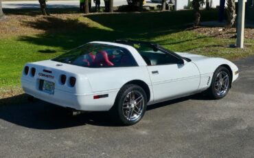 Chevrolet-Corvette-1995-Coupe-22