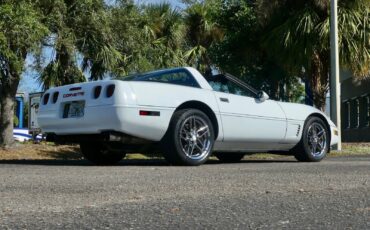 Chevrolet-Corvette-1995-Coupe-23