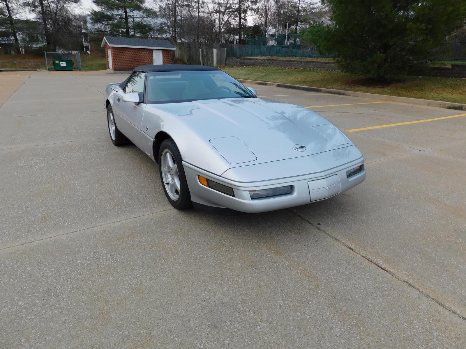 Chevrolet-Corvette-1996-22