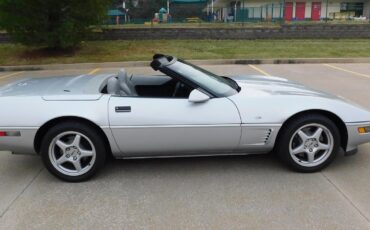 Chevrolet-Corvette-1996-6
