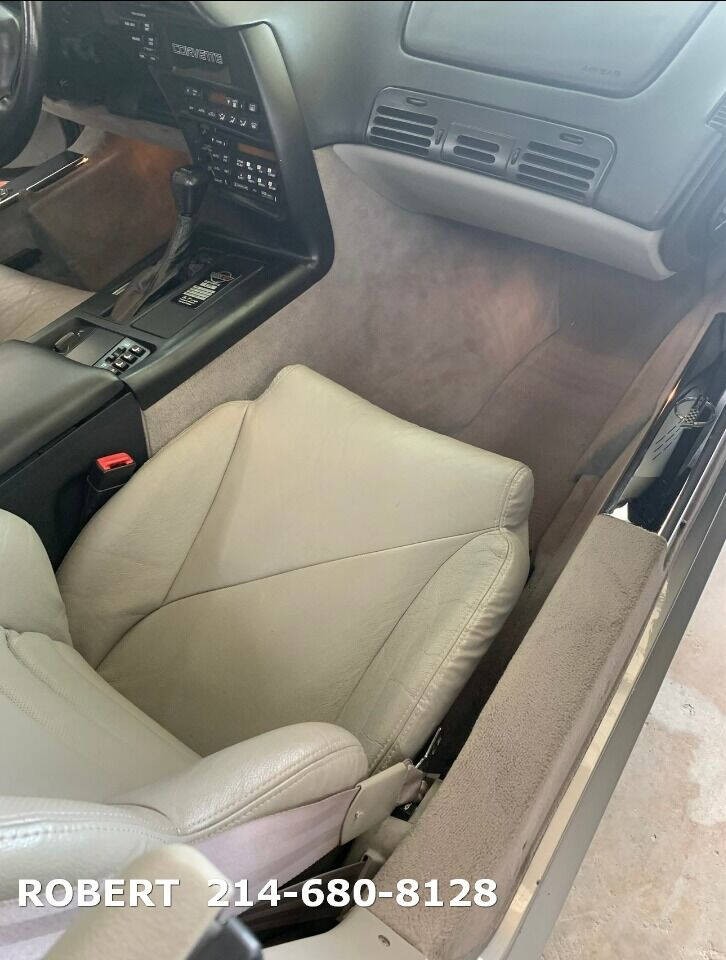 Chevrolet-Corvette-1996-Convertible-19