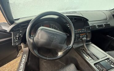 Chevrolet-Corvette-1996-Convertible-22