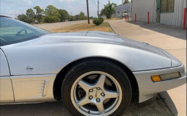 Chevrolet-Corvette-1996-Convertible-23