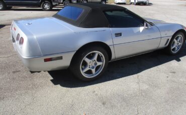 Chevrolet-Corvette-1996-Convertible-3
