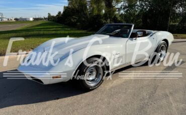 Chevrolet-Corvette-Convertible-1974-Convertible
