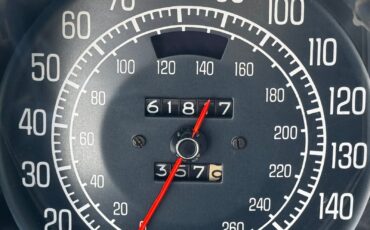 Chevrolet-Corvette-Stingray-1976-Coupe-12