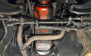 Chevrolet-Corvette-Stingray-1976-Coupe-15