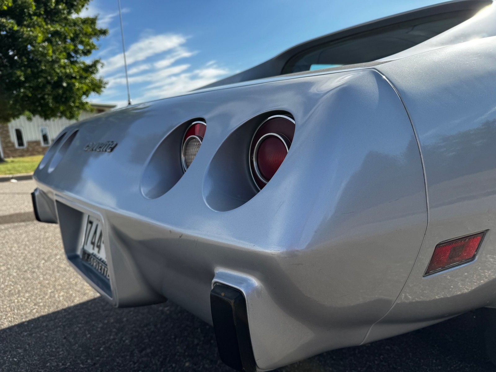 Chevrolet-Corvette-Stingray-1976-Coupe-29