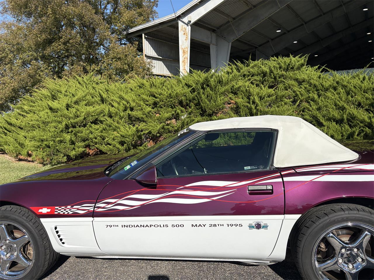 Chevrolet-Corvette-indy-500-pace-car-1995-Purple-and-white-Black-and-purple-16
