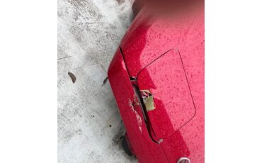 Chevrolet-Corvette-stingray-1975-RED-RED-AND-BLACK-8