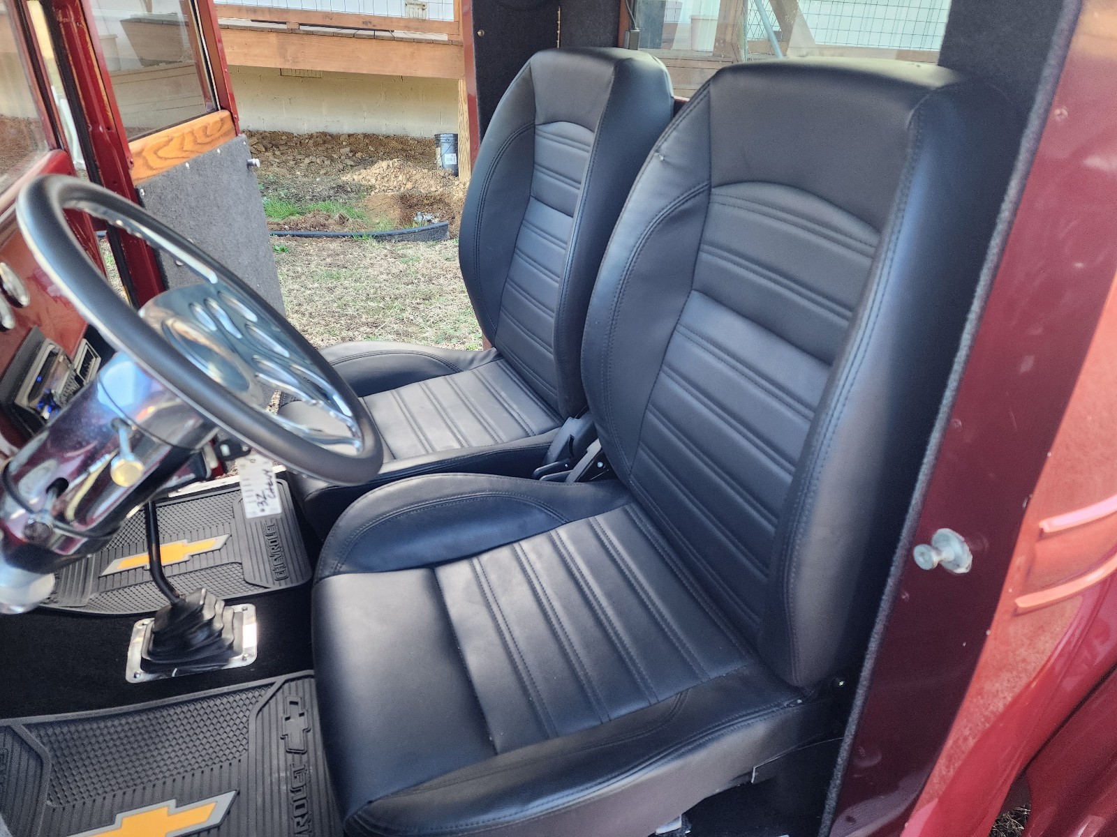 Chevrolet-Coupe-Pickup-1932-7