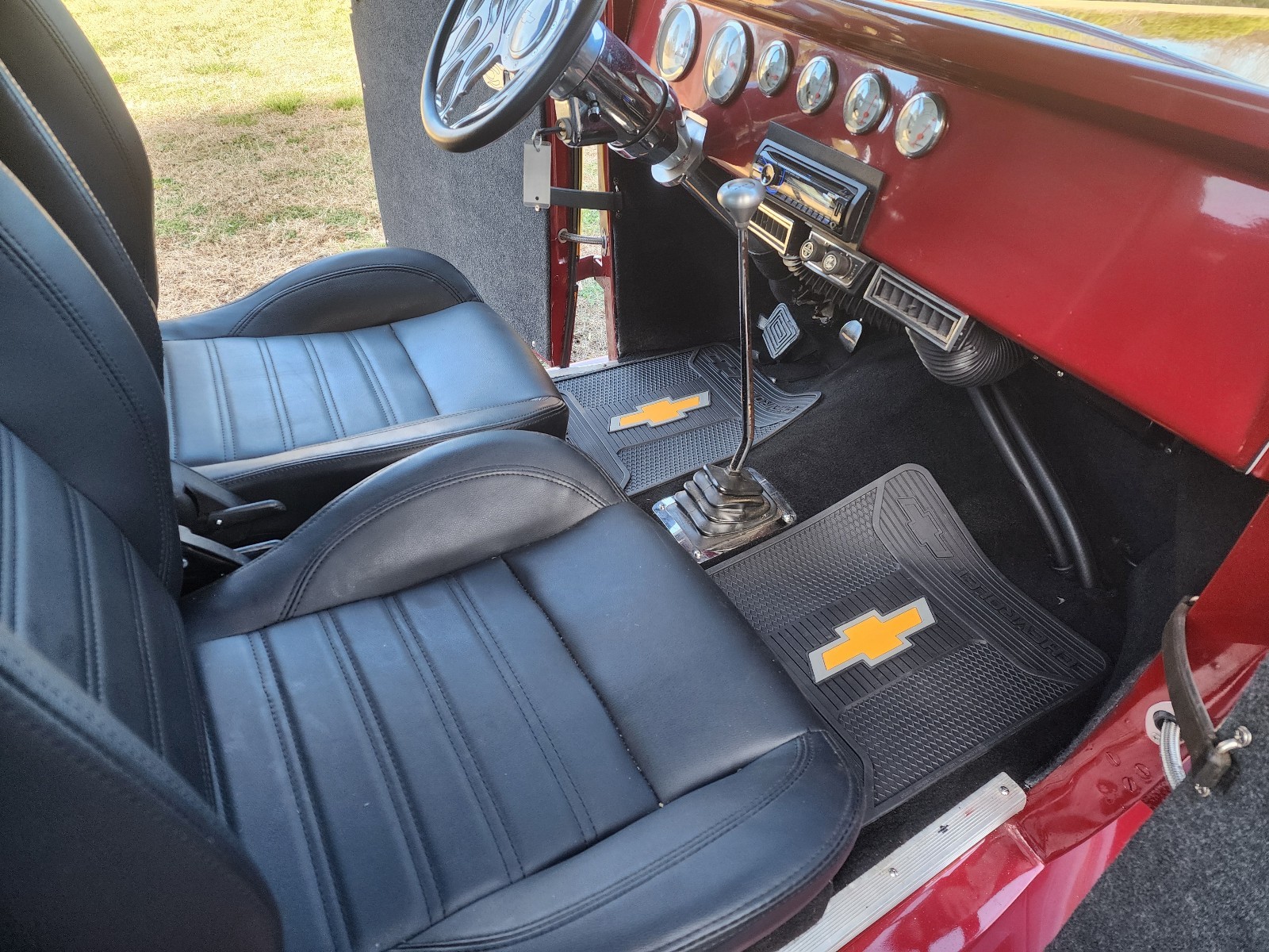 Chevrolet-Coupe-Pickup-1932-9