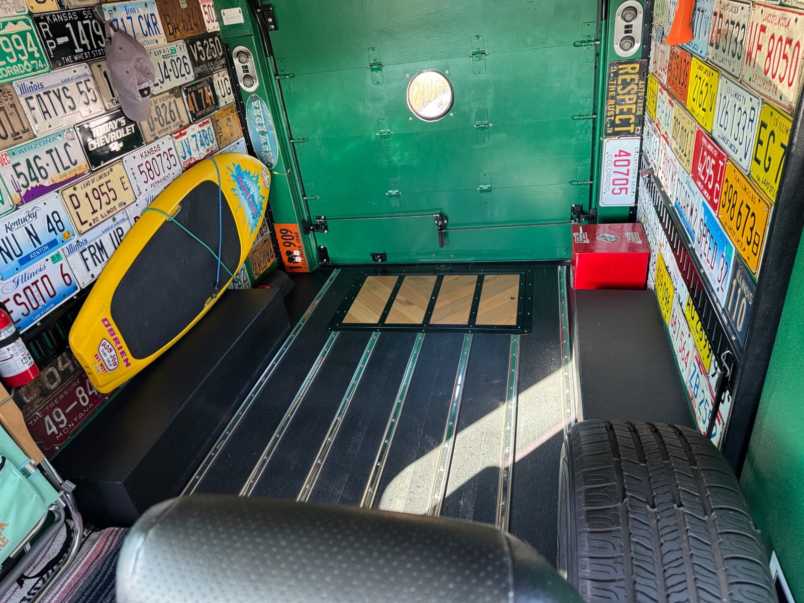 Chevrolet-Delivery-1948-21