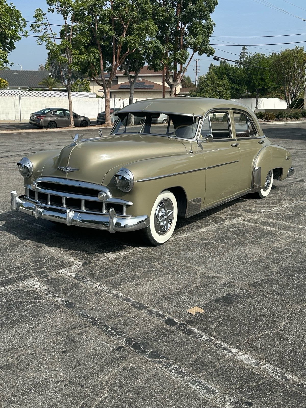 Chevrolet-Deluxe-1949-Sedan-10