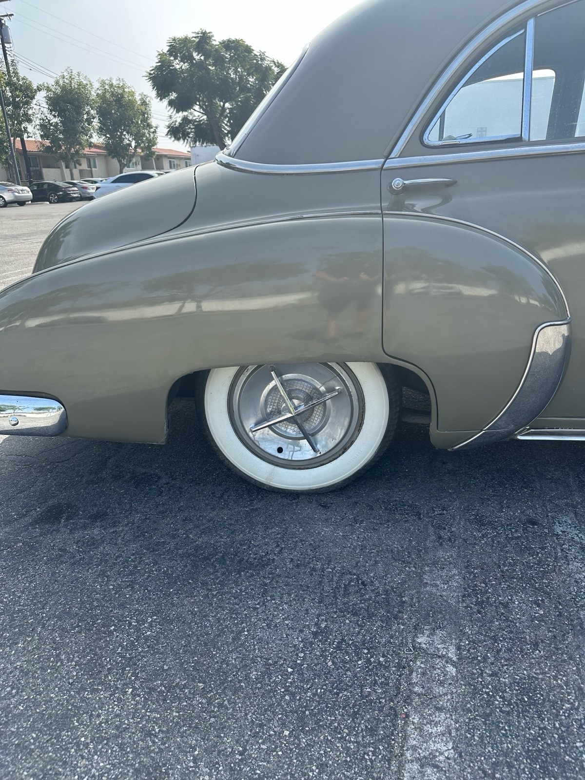 Chevrolet-Deluxe-1949-Sedan-11