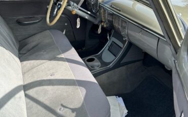 Chevrolet-Deluxe-1949-Sedan-17