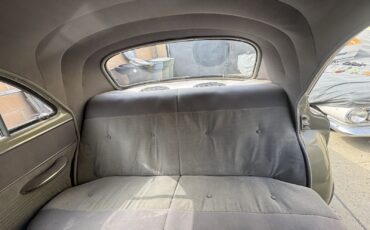 Chevrolet-Deluxe-1949-Sedan-19